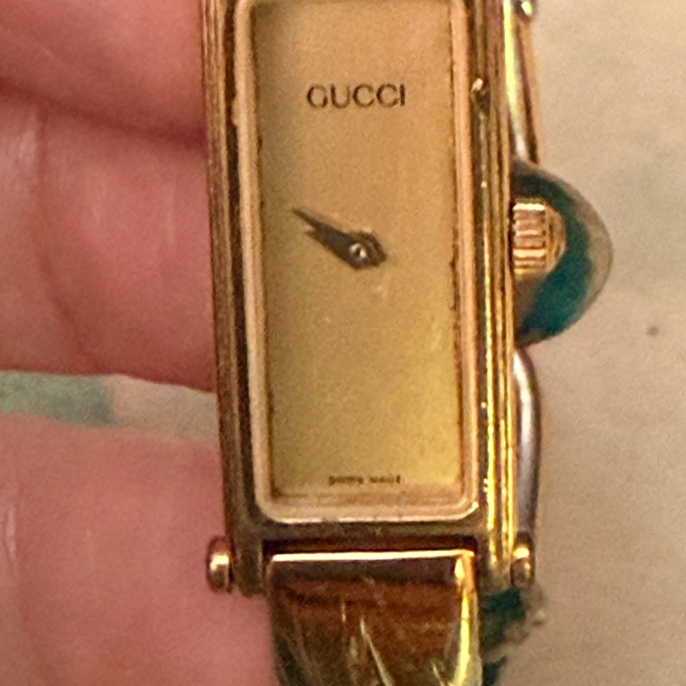 Gucci Gold-Tone Rectangular Watch with Brown Leat… - image 13